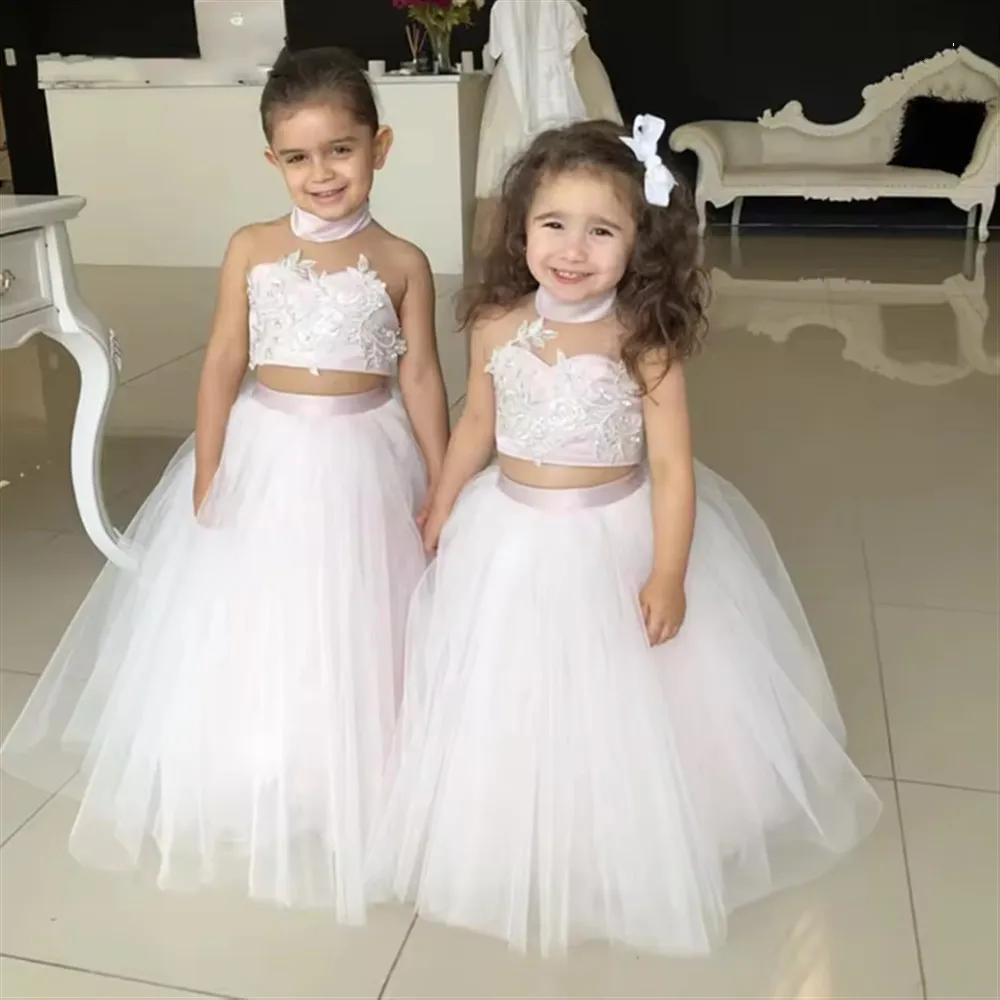 

Customized Elegant Flower Girl Wedding Dress Appliques Strapless Floor Length Kids Birthday Party Pageant First Communion Gown