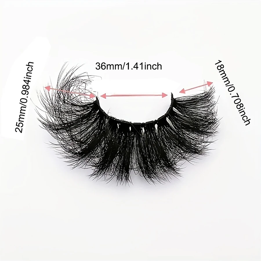 4 paia di ciglia finte soffici e voluminose di alta qualità, che mostrano ciglia accattivanti, disordinate e dall'aspetto spesso