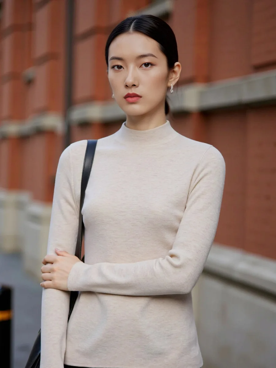 Birdtree، قميص داخلي صلب 100% من الصوف الخالص، قميص نسائي محبوك برقبة وهمية، بلايز بأكمام كاملة، مناسب للجسم، شتاء 2025 جديد T5D523JF