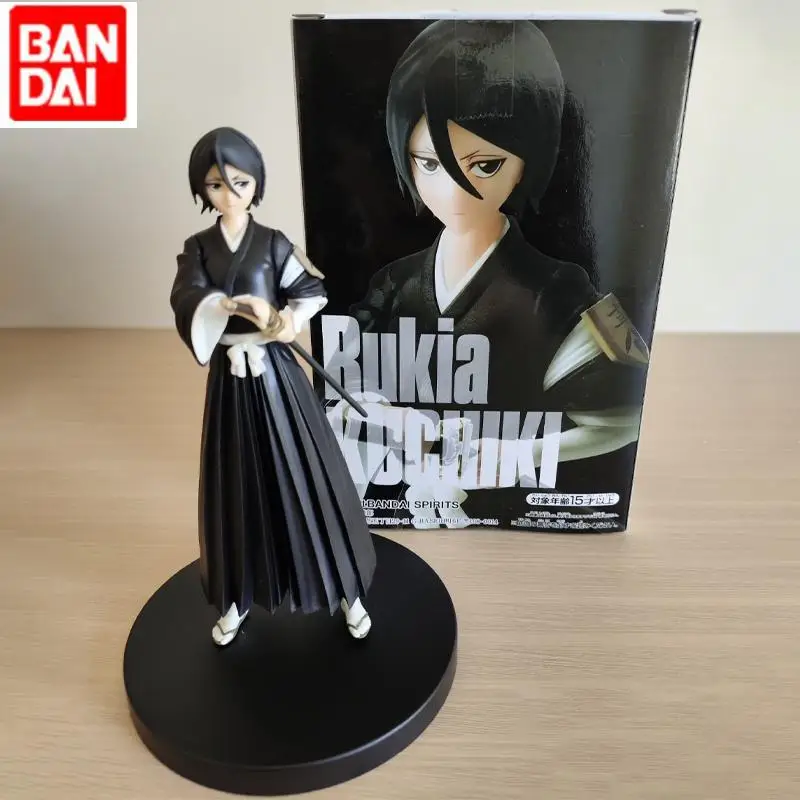 새로운 반다이 반프레스토 솔리드 워터 쿠로사키 이치고 쿠치키 루키아 이시다 우류 피규어 피규어 애니메이션 키즈 선물 컬렉션 장식품
