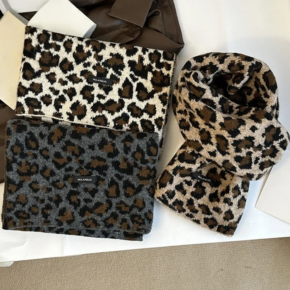 

Trendy Lightweight Leopard Print Scarf Cashmere Blend Korean Style Imitation Wool Scarf Warm Windproof Winter Shawl Women/Men