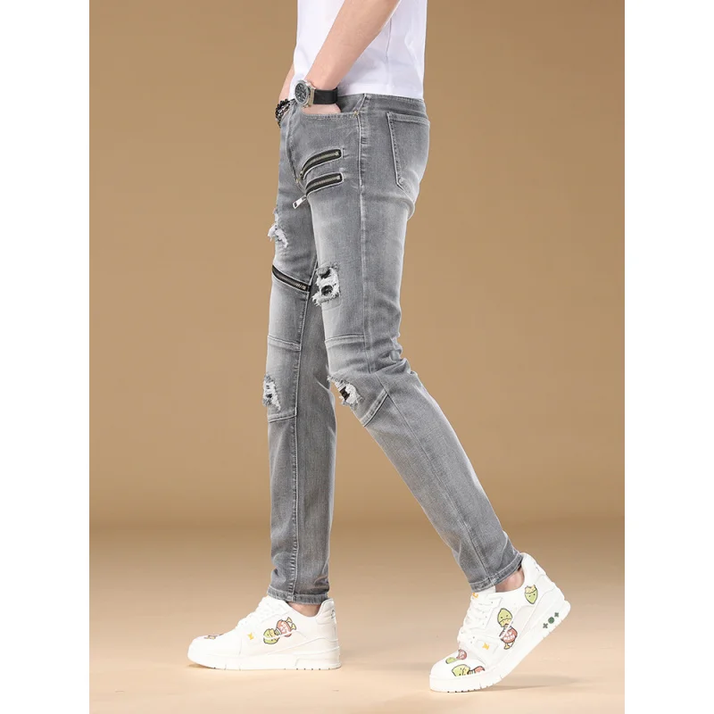 Celana Jeans Motor Pria Musim Semi Gugur 2025 Slim Fit Model Kaki Kecil Trendy Merk Fashion Personalized Panjang