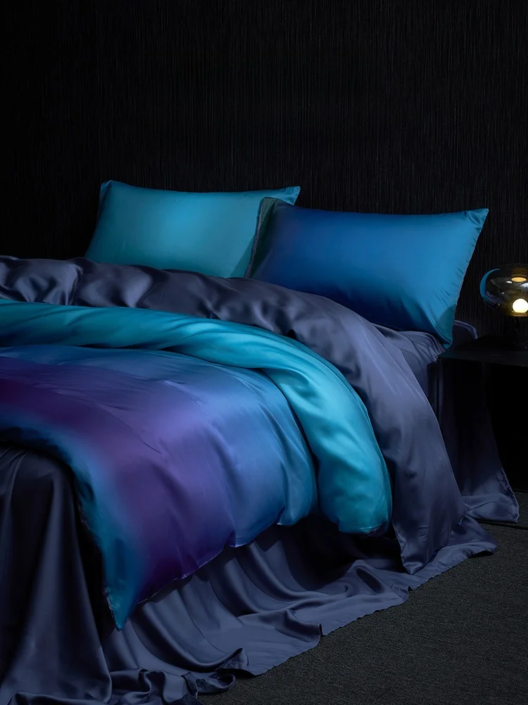 

SANDMAN Holiday Glow Four-Piece Bedding Set Lightweight Luxury Spring Summer Sateen Duvet Cover Sheet Bed Skirt Bedding