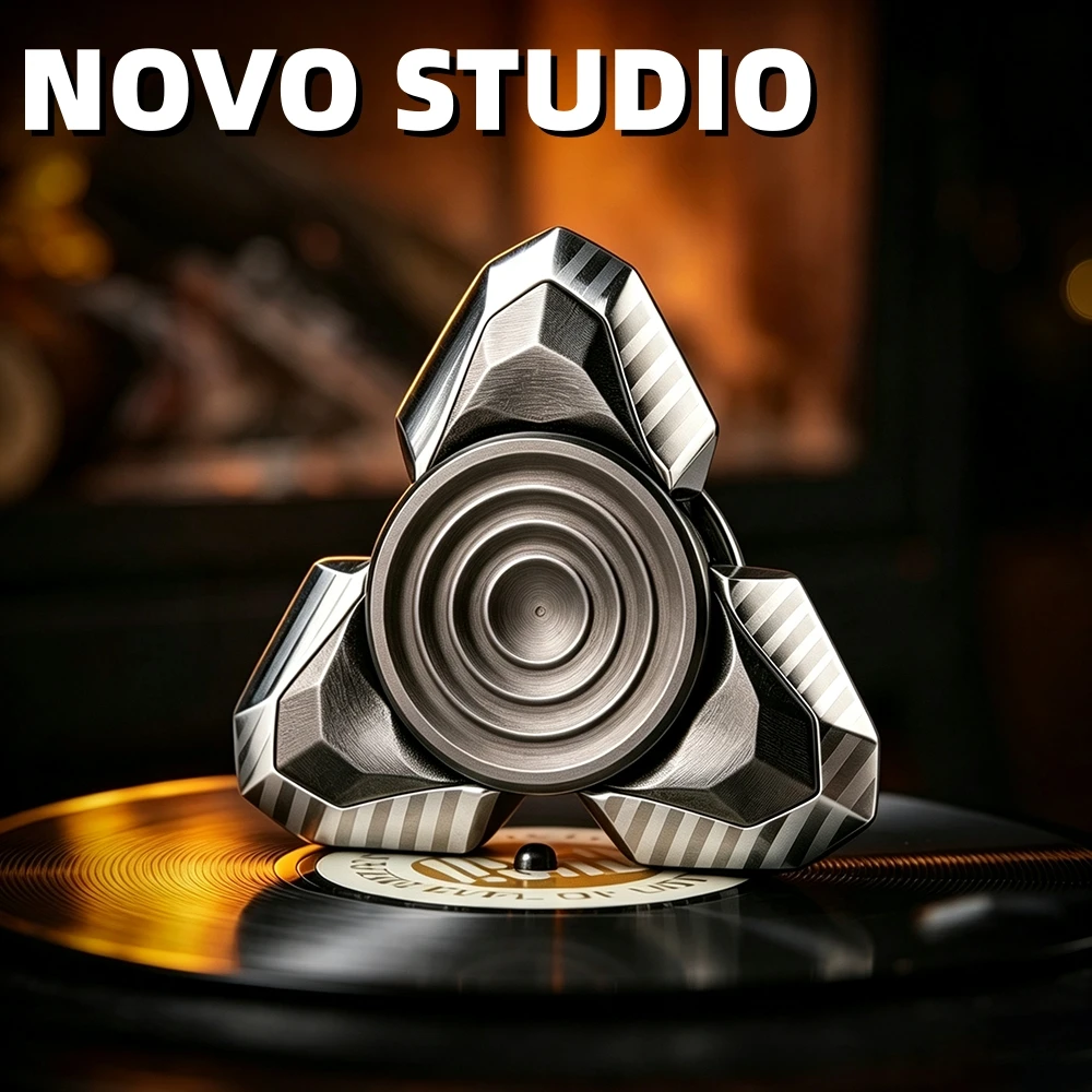 NOVO STUDIO Nightjar Open Nail Gyro Fidget Spinner Fidget Toys For Adults PEI S.S Three-Bladed Fidget Spinner