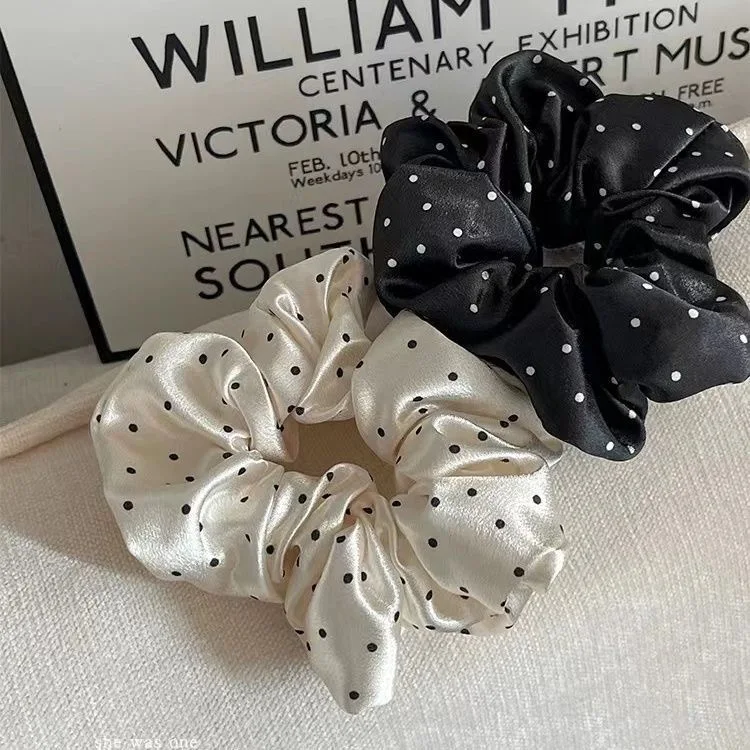 Thumbnail 4 - #16 Trending Scrunchie Hair Ties Right Now