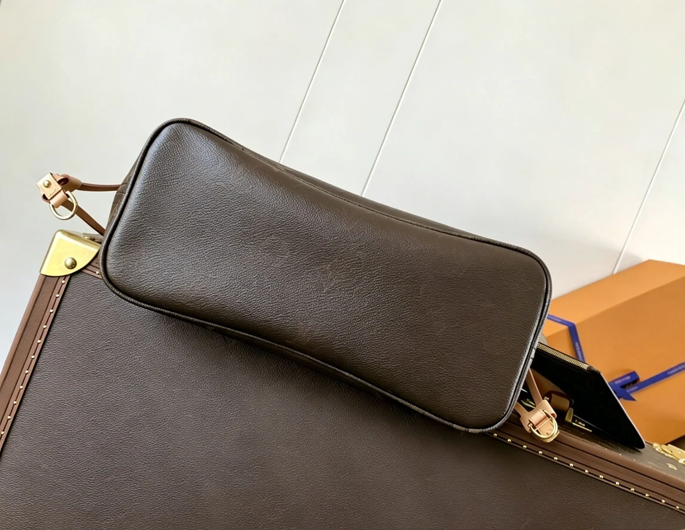Minimal Multi-Function Versatile Synthetic Grain Leather Structured Satchel Fully Adjustable Crossbody Belt Handheld Bag Women Shoulder Handbag Crossbody Sling Bag All-Match Universal Mall Shopping Daily Carryall