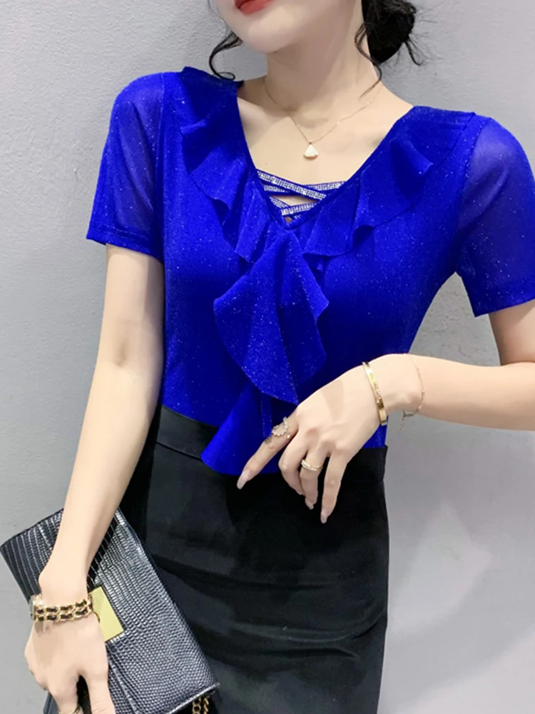 Nouveau T-shirt d'été sexy à col en V pour femme, coupe ajustée, élégant, avec dentelle tendance