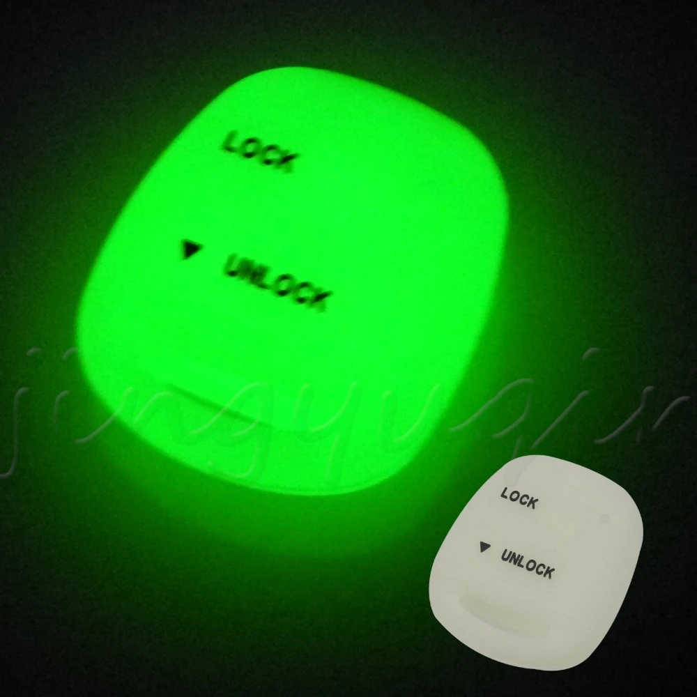 2 Buttons Remote Silicone Luminous choice Key Cover Case for TOYOTA CAMRY RAV4 PRADO COROLLA AVENSIS LAND CRUISER YARIS