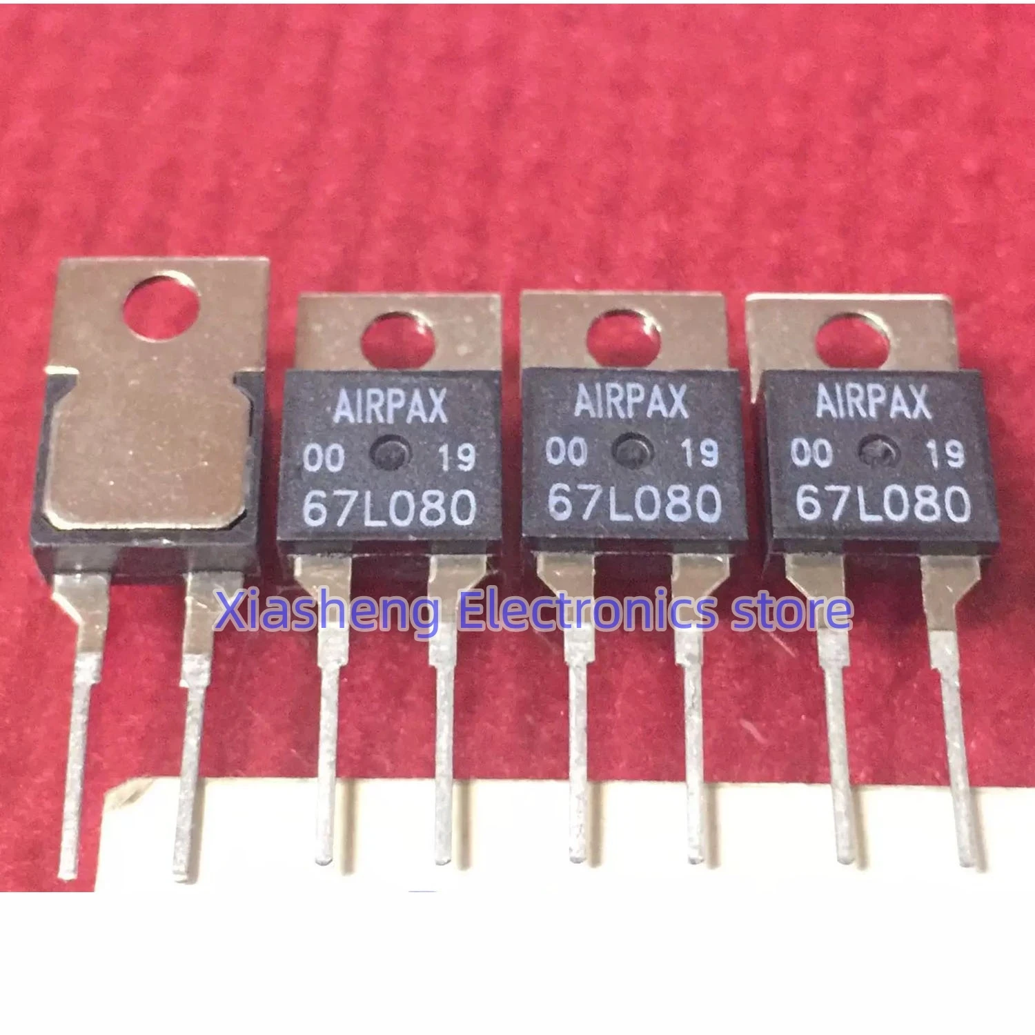 

New Original 10Pcs 67L080 TO-220 Temperature Switch In Stock Good Quality