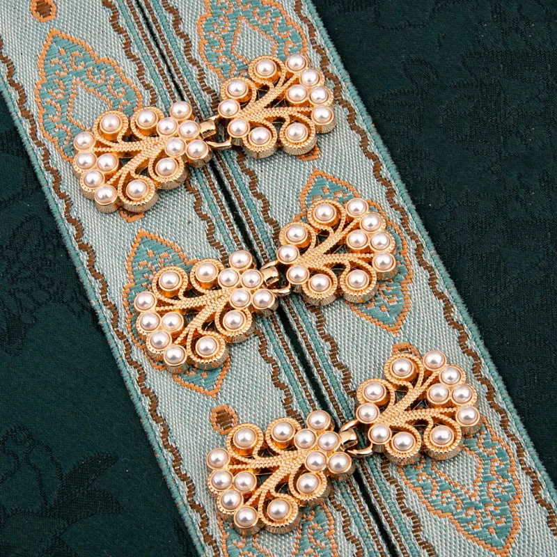 5pcs Pearl Metal Coiled Clasps Hanfu Button Adjustable Waist-Defining Retro Chinese-Style Decorative Clasps for Garments