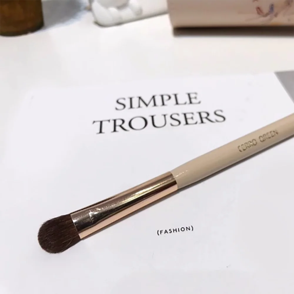 ชุดแปรงแต่งหน้าอเนกประสงค์ 7 ชิ้น ชุดแปรงแต่งหน้าไฟเบอร์สำหรับผู้หญิง พร้อมถังเก็บแปรงแต่งหน้า