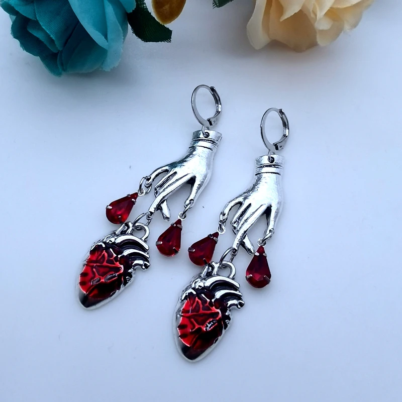 Bleeding Heart Earrings with Red Blood Drop Witchcraft Gothic Vampire Ghost Gothic Witchcraft Jewelry Fashion Women Gift