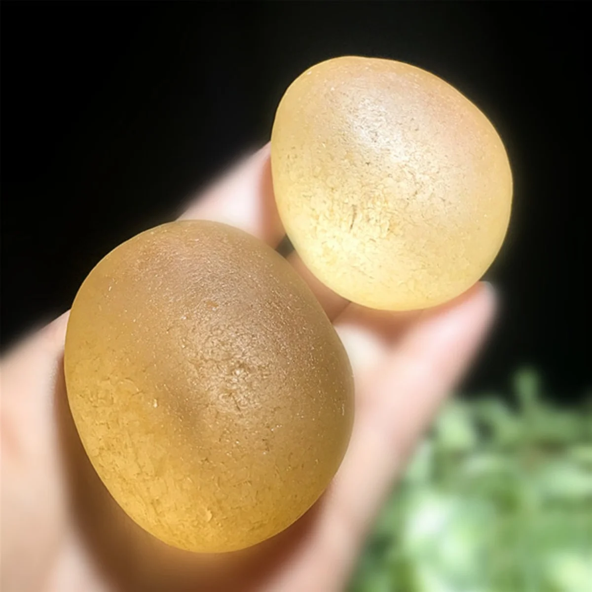 Authentic Clear Quartz Specimen, Ultra-Transparent Crystalline Rough, Geological Science Education And Gem-Grade Raw Stone