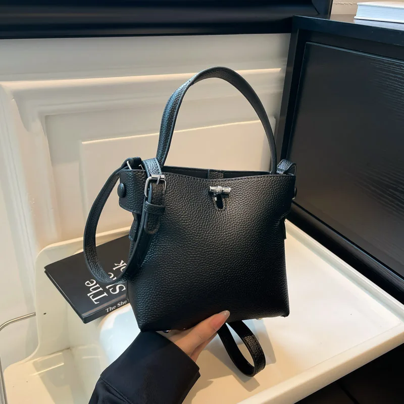 

2025 New Luxury Women's Crossbody Bag, Genuine Leather Multi-way Shoulder Purse, Vintage Chic Large Capacity Tote for Work