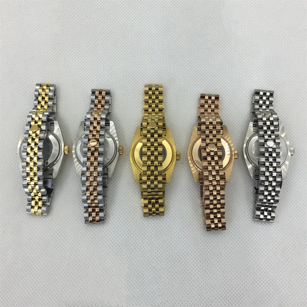 حافظة نسائية مقاومة للماء 31 مللي متر إطار منحني راحة سوار من الفولاذ المقاوم للصدأ من زجاج الياقوت يناسب حركة NH05 NH06