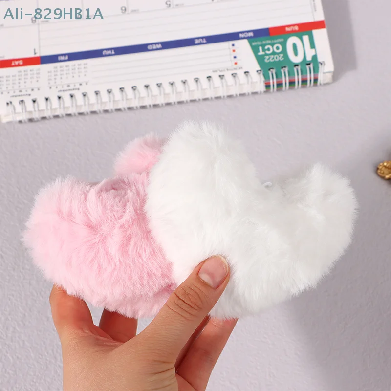 Nail Photo Background White/Pink Love Practice Cushion Foldable Hand Rest Pad Nail Equipment Soft Fur Nail Mat Photo Posing Prop