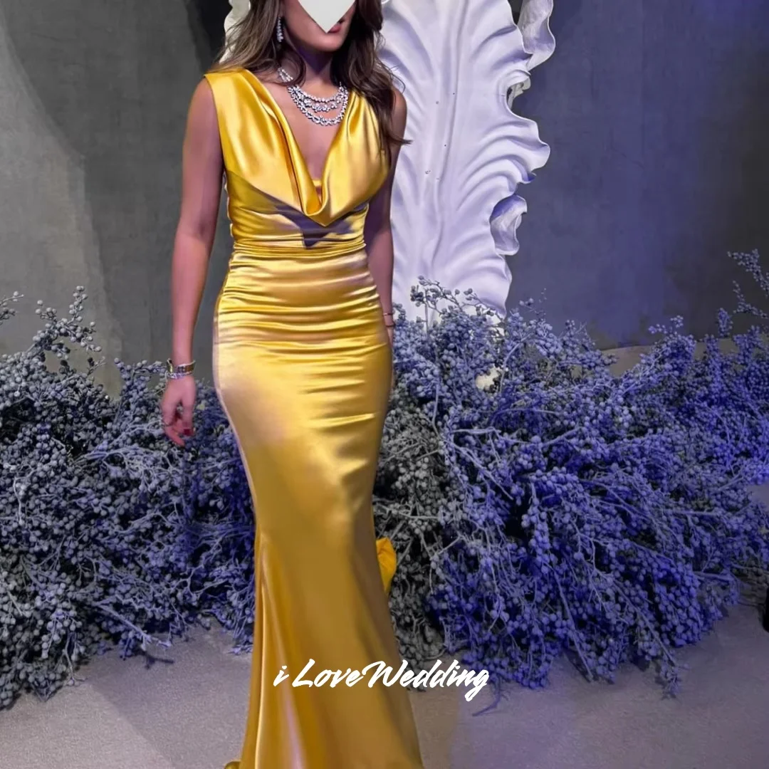 Vestidos de noche amarillos con cuello en V 2025, vestidos de fiesta de boda plisados sexys de satén sin mangas con sirena y espalda descubierta hasta el suelo personalizados
