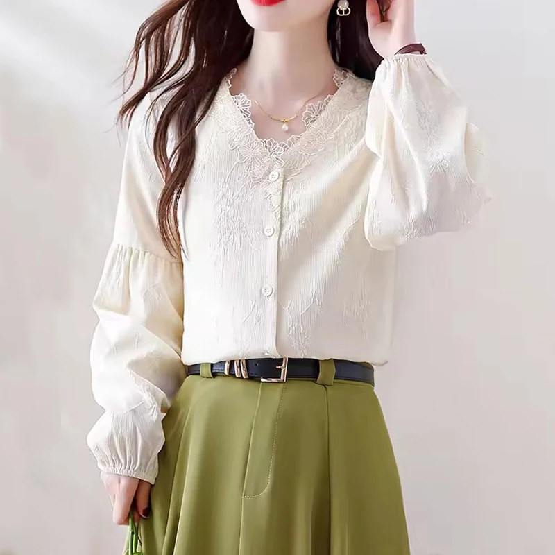 

2025 French Style Sweet Lace Stitching Women's Shirt Long Sleeve Apricot Blouse Loose Elegant Casual Tops Blusas Mujer