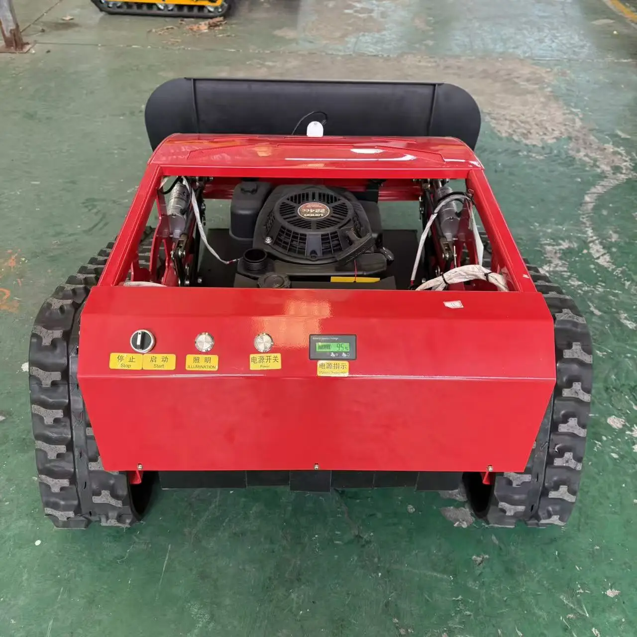Hot Top Small Crawler Remote Control Mower Farm Grass Blade Automatic Lawn Mower Robot Simple Commercial Lawn Mowing Price