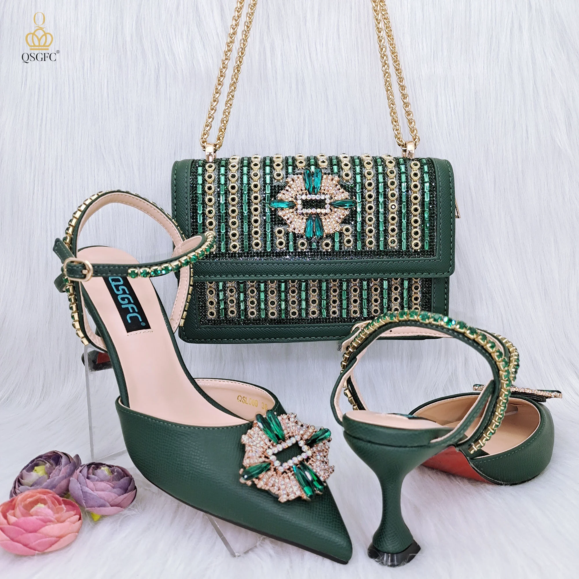 GREEN