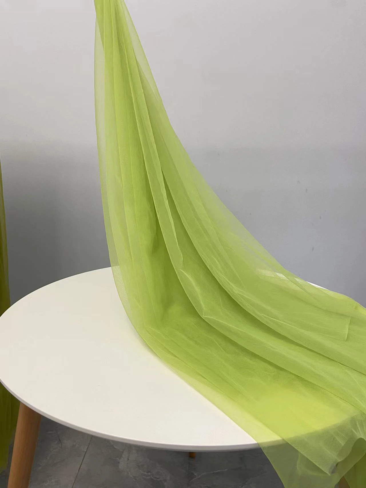 

5-meter New Four-color Optional High-end Mesh Fabric, Handmade DIY Wedding Dresses, Wedding Decorations, Curtains, Backgrounds