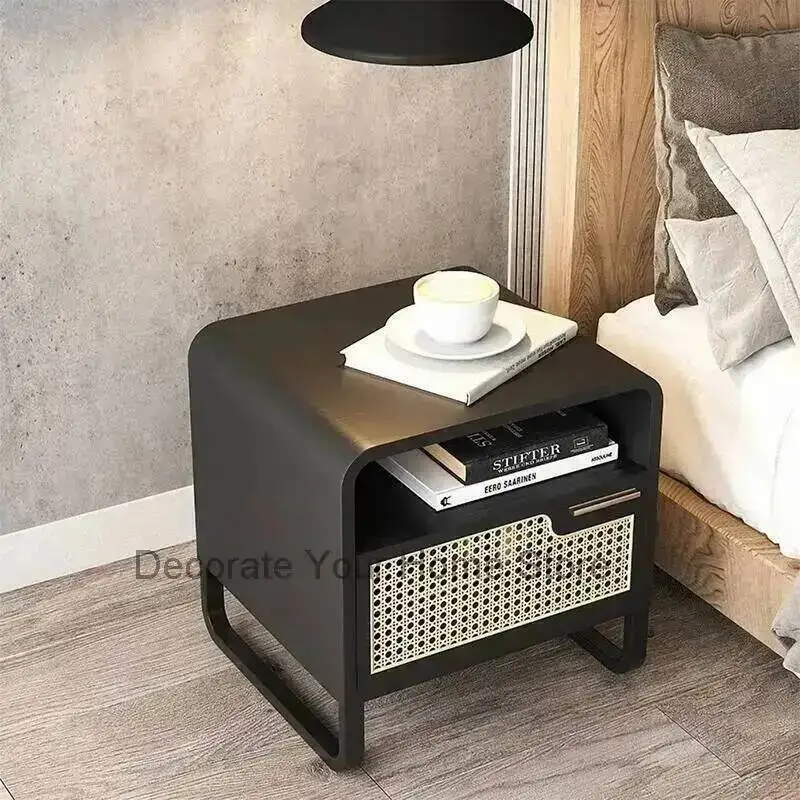 Nightstands Modern Small Space Minimalist Narrow Simple Organizers Side Table Cute Pretty Makeup Table De Chevet Home Furniture