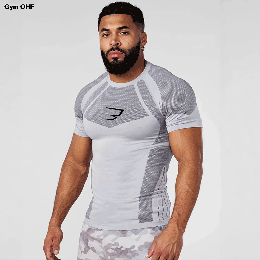 Neues 2026 Herren Sport T-Shirt Schnelltrocknend Bodybuilding Laufshirt Kompressions-Oberteil Fitness T-Shirt Herren Eng Anliegende Tees Rashguard