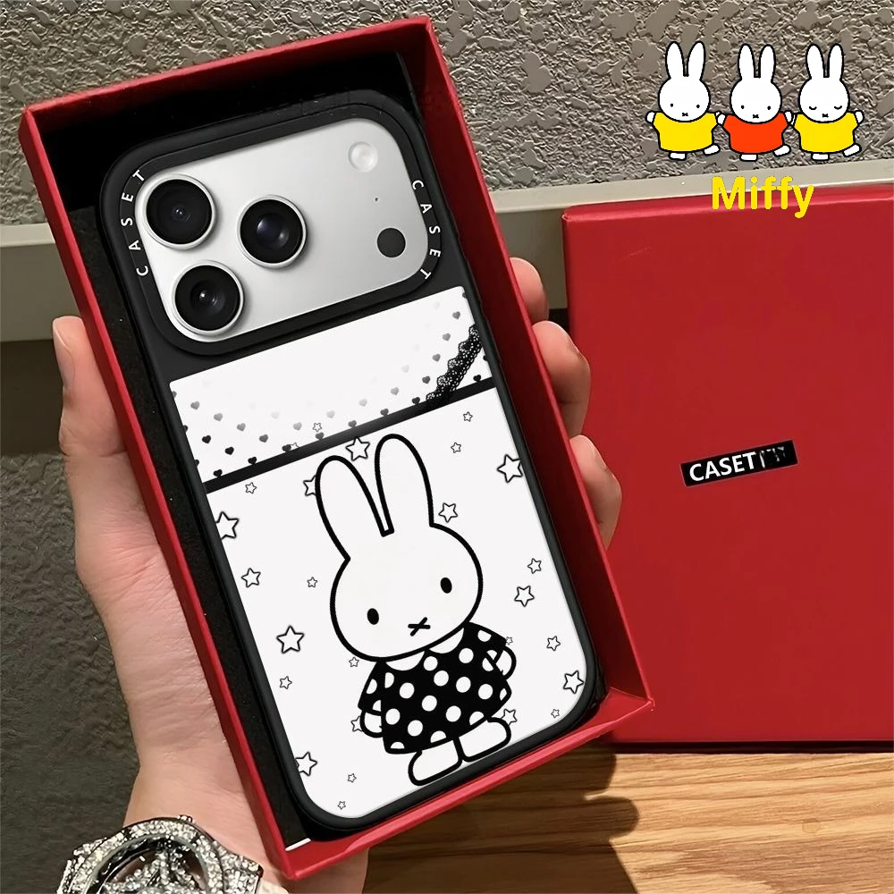

Чехол для телефона Kawaii Miffy с милым мультяшным рисунком на черно-белом фоне, магнитный, для 17 Pro Max, 17 Air, 16 Pro, 15 Plus, 14 ProMax, 13 Pro