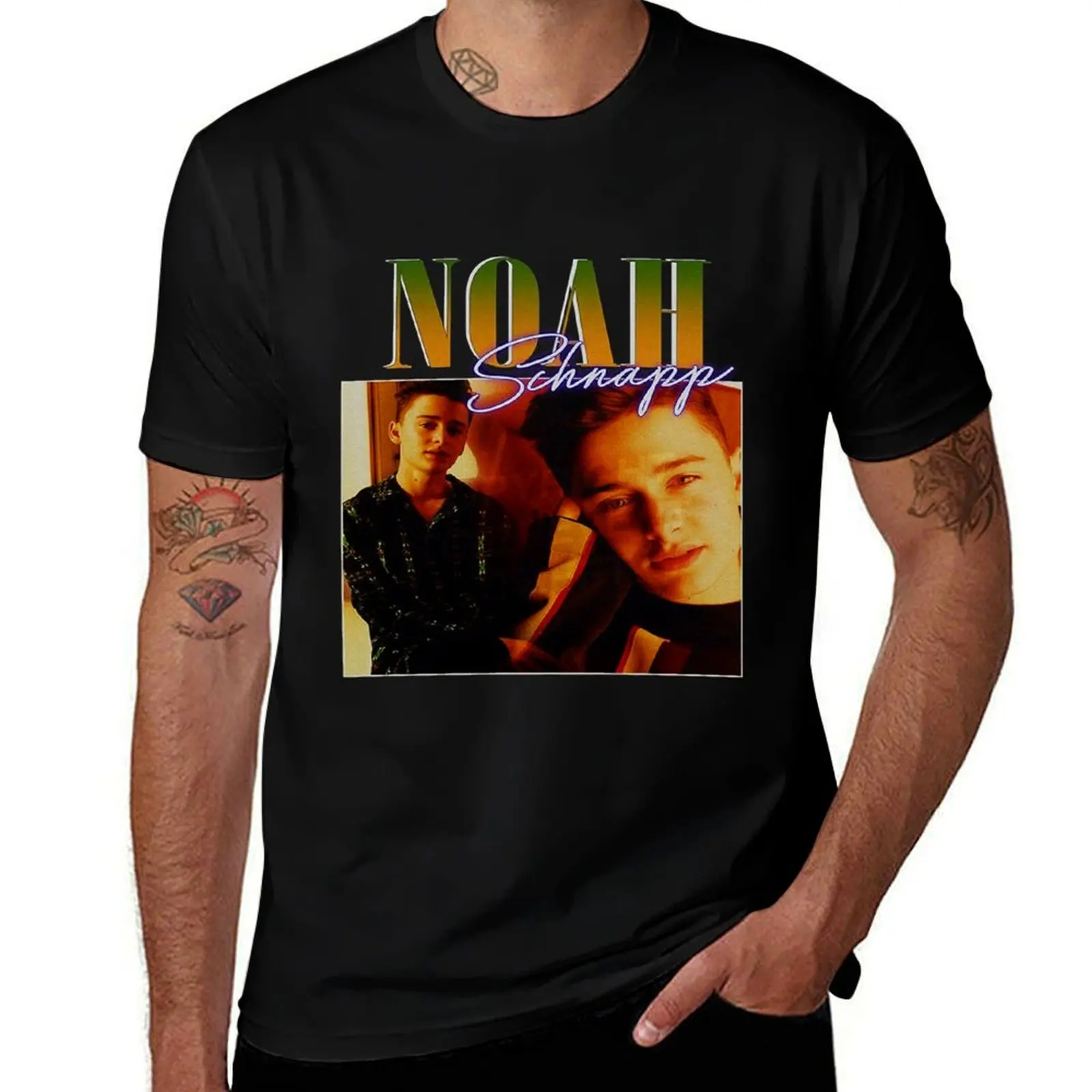 Noah Schnapp 90s Vintage Black T-Shirt t shirts for man slim fit T-Shirt