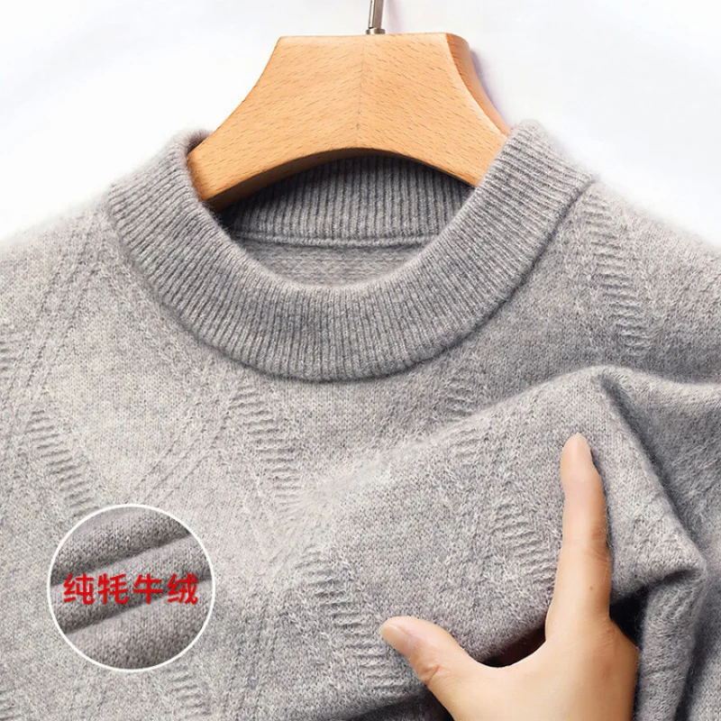 

Cowhide Wool Sweater Middle-Aged Men Winter Round Neck Thickened Warm Dad'S Sweater Cowhide Wool Sweater