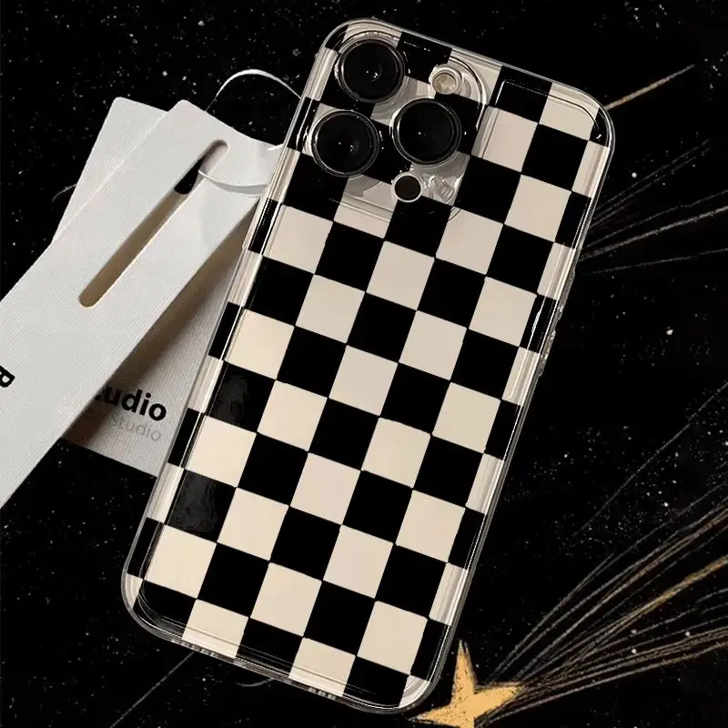

White Black Plaid Phone Case For Samsung Galaxy S24 S23 S22 S25 Ultra Plus Shockproof Cover S22+ S23+ S24+ S25+ Shell Fundas