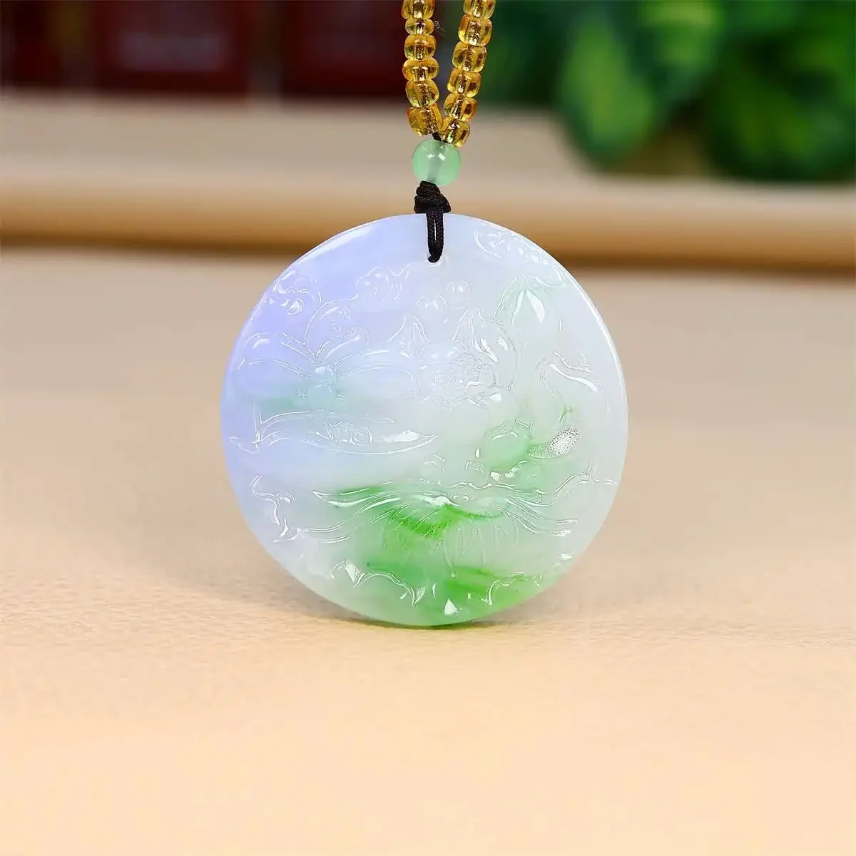 

Jade Lotus Pendant Necklace Accessories Men Amulets Charms Necklaces Pendants Charm Vintage Chinese Talismans Jewelry Natural