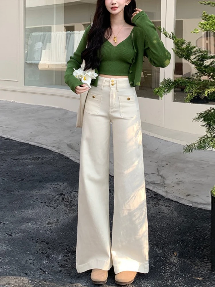 Classic gold buckle patch pocket non stick leg micro flared pants 2025 summer high waist slimming and drape jeans