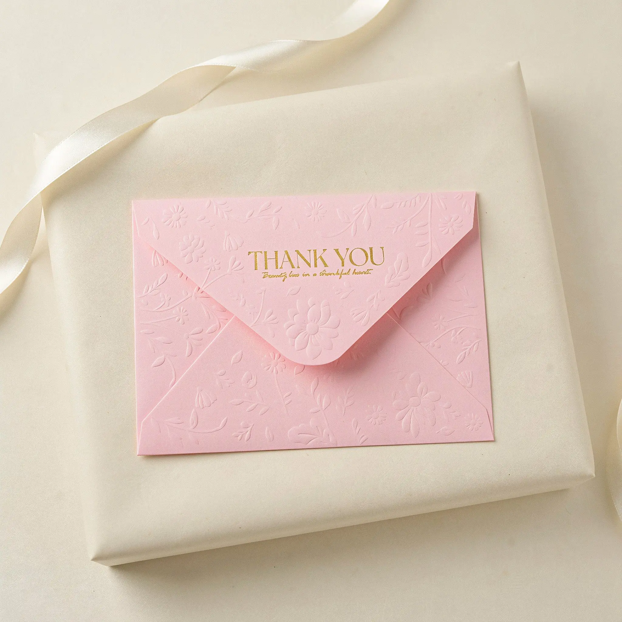 10 Pcs Embossed Hot Stamping Invitations Floral Decorative Envelopes Announcement Fancy Flower Card Mailing Pink