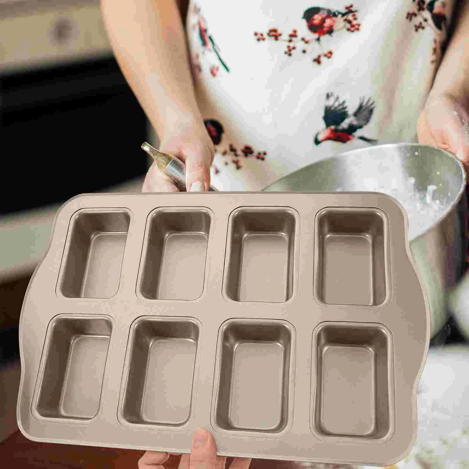 Cake Mold Multi-grid Bread Muffin Pan Small Baking Round Crispy Roasting Carbon Steel Pans for Various Loaf