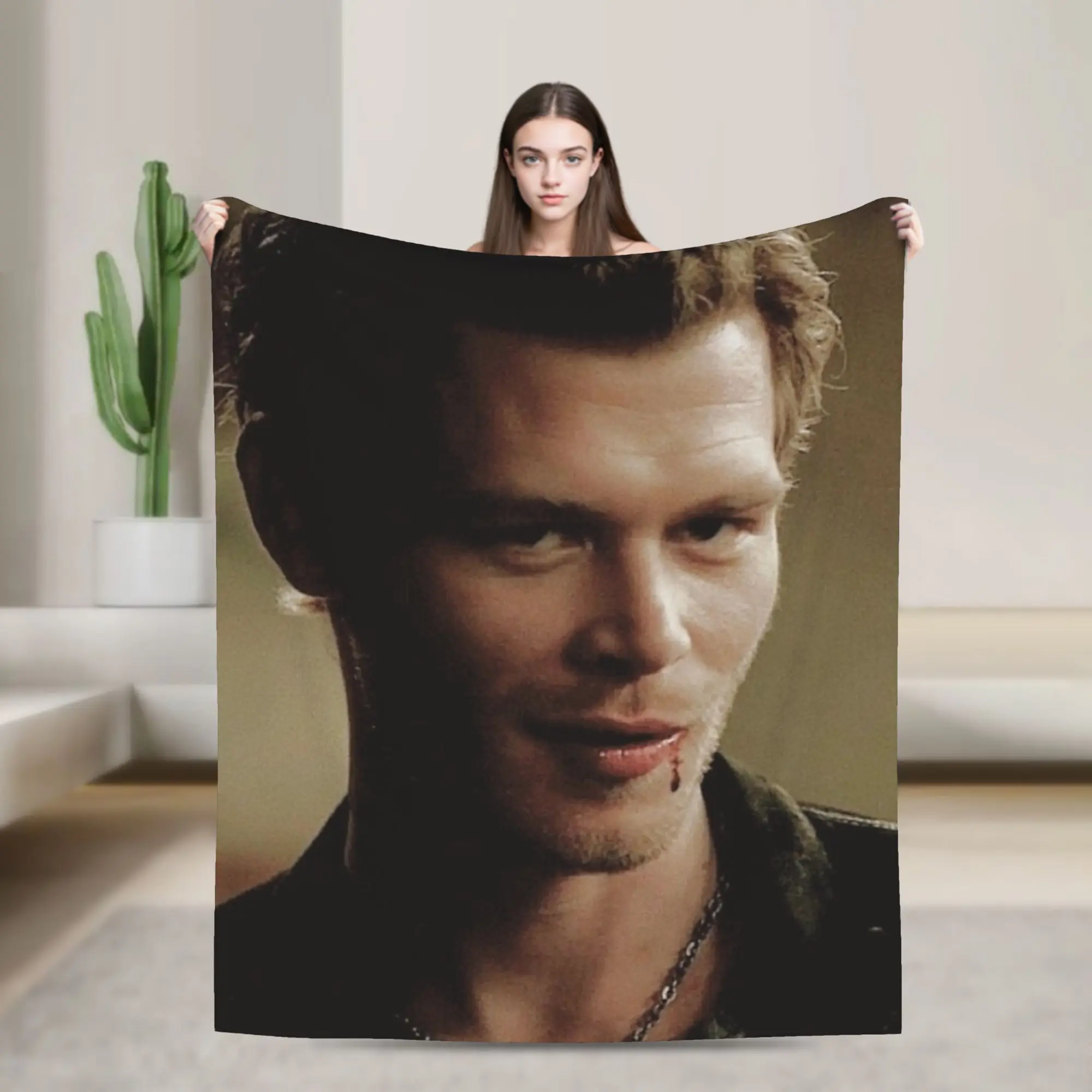 Klaus mikaelson the originals Vampire Diaries Blankets Velvet Ultra-Soft Throw Blankets for Sofa Couch Plush Thin Quilt