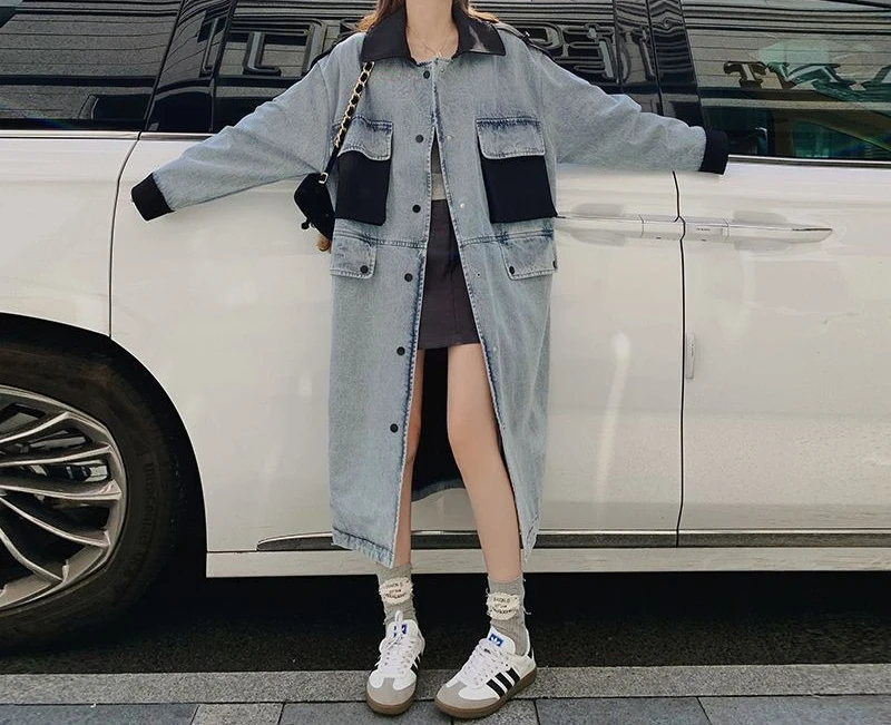 

2025 Spring New Denim Windbreaker Coat with Women's Design Color Contrasting Pockets Loose Knee Length Work Coat