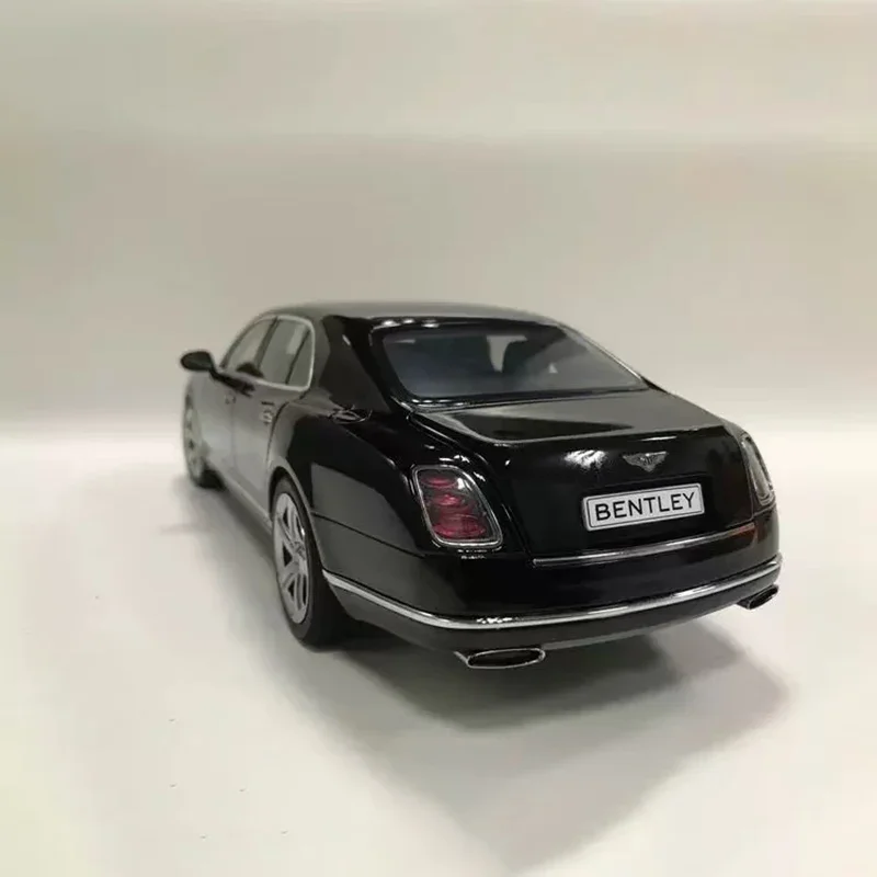 Kyosho Die-cast 1:18 Scale Bentley Mulsanne Luxury Sedan Simulation Alloy Car Model Fans Collect Home Decoration Metal Ornaments