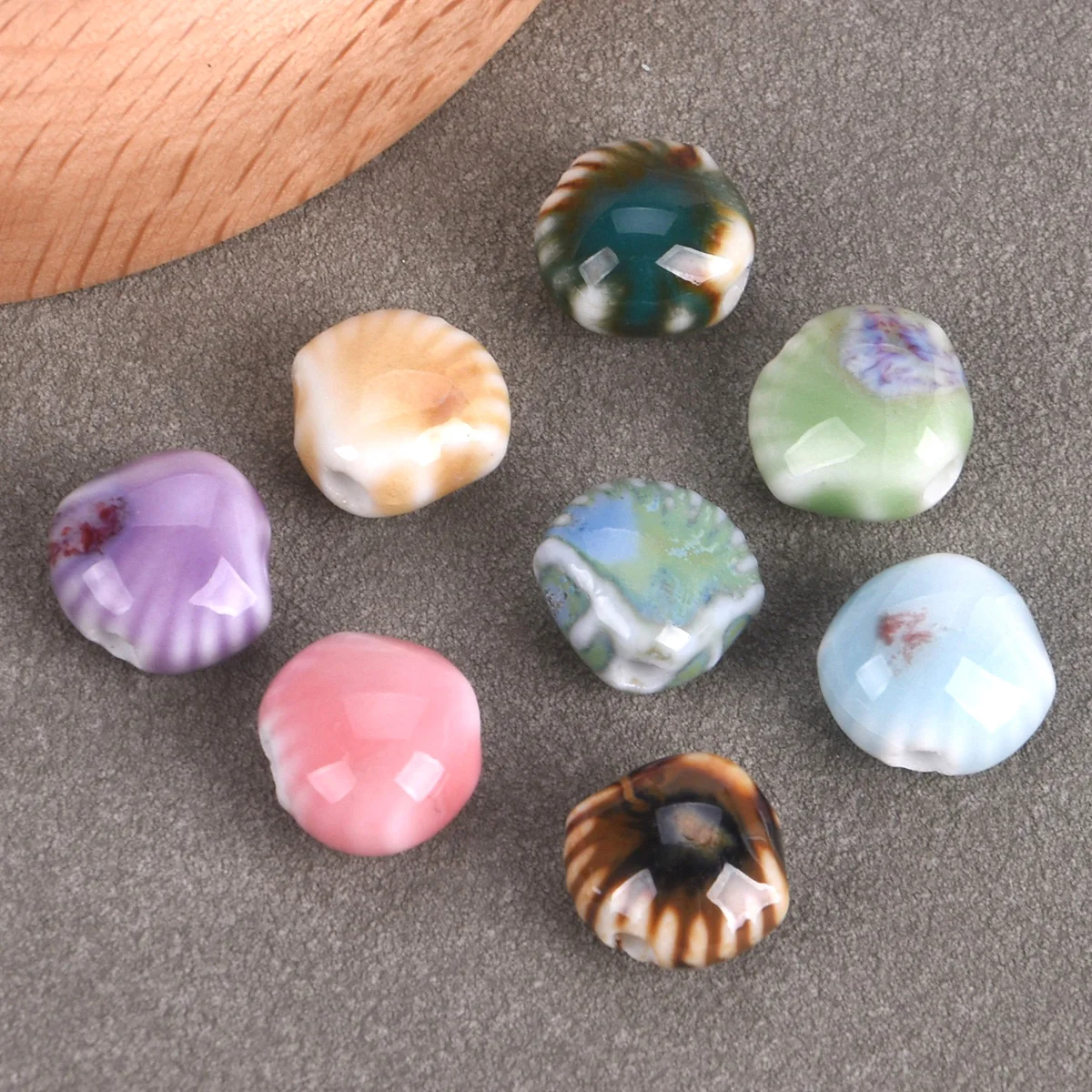 

10PCS 12x10mm Scallop Shape Enameled Glazed Handmade Ceramic Porcelain Loose Beads For Jewelry Making DIY Crafts Findings