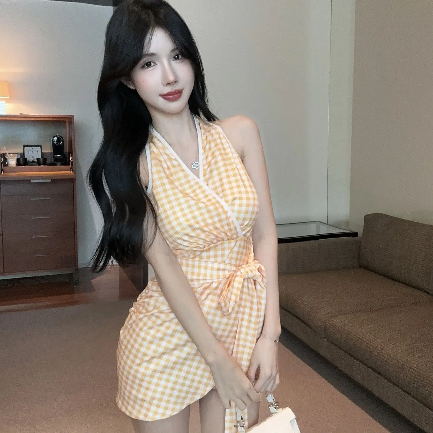 Sommer Halter Mini Kleid Frauen Plaid Ärmel Wrap Bodycon Fliege Taille Elegante Casual Backless Picknick Stil Outfit 2023 Neue