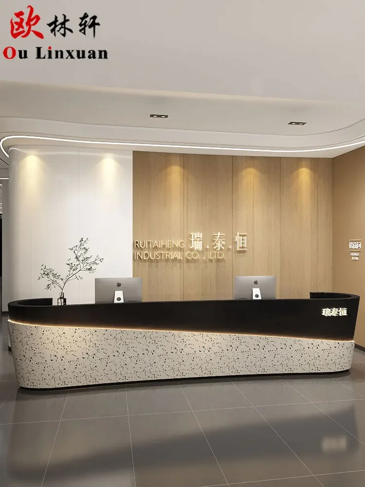 

Компания Отдел продаж в отеле Стойка регистрации Зал Стойка Приемная консультация Кассир