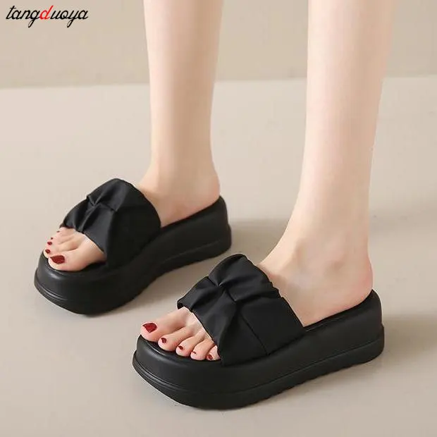 Fashion Outer Slippers Women New 2024 Summer Non-slip Thick-soled High-heeled Slippers Women Casual comfortable beach slippers