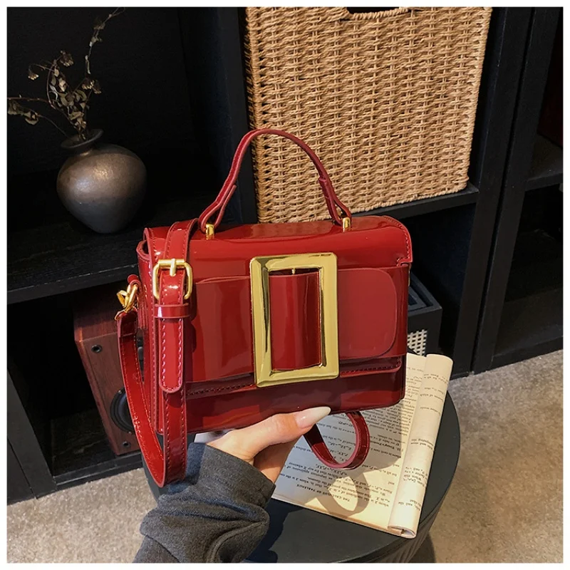 

Retro Crossbody Handheld Small Bag New Trendy Korean Version Versatile One-shoulder Fashion Texture Solid Color Small Square Bag