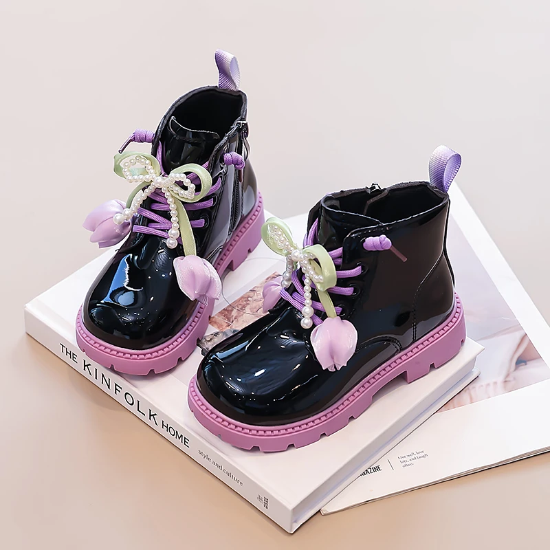 

2025 Autumn New Girls Ankle Boots Versatile Soild Color Children Short Boots Sweet Beading Kids Princess Boots Soft Round Toes
