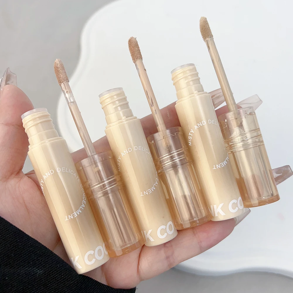 Romige Textuur Vloeibare Concealer Crème Waterdichte Volledige Dekking Concealer Blijvende Gezicht Litteken Acne Cover Gladde Hydraterende Make-Up