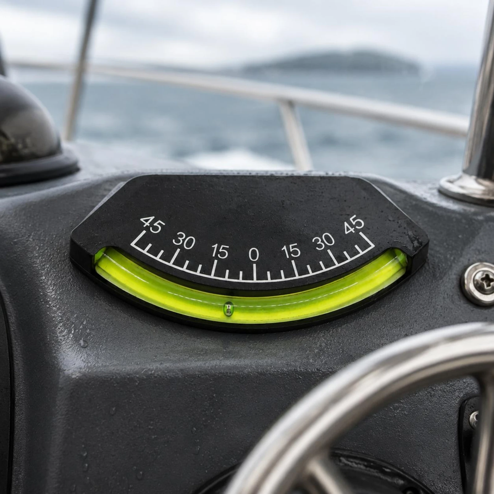 

Car Inclinometer Easy to Read Vehicle Level Gauge Boat Angle Meter High Sensitivity Level Tilt Indicator for RV