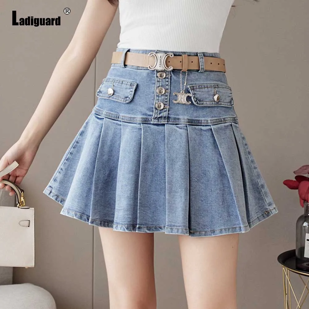 

Women High Cut Mini Skirts Sexy fashion Demin Wear 2023 High Cut Vintage Street Basic Jean Dress Girls Short A-line Denim Skirt