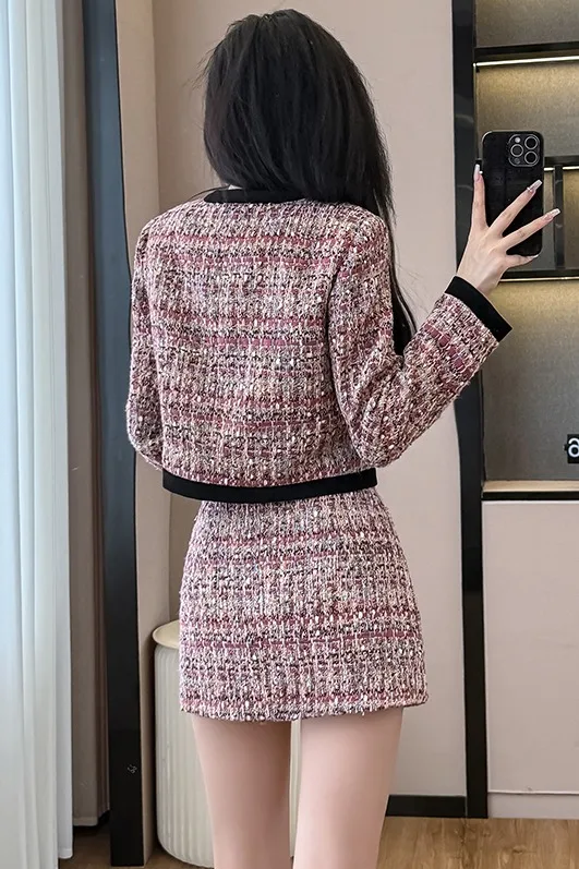 2025 Autumn And Winter New Purple Pink Hook Tweed Fragrance Suit Women's Fashion Temperament Jacket + Skirts view 6