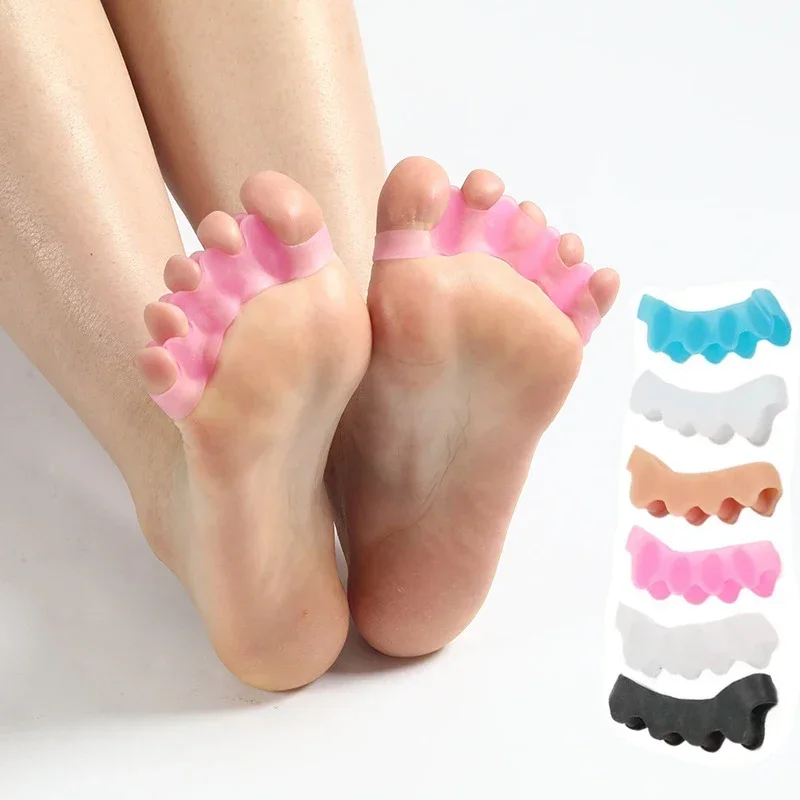 1 Pair Silicone Toe Separator Bunion Corrector Hammer Toe Corrector Soft Silicone Material for Toe Separation Foot Care Tool