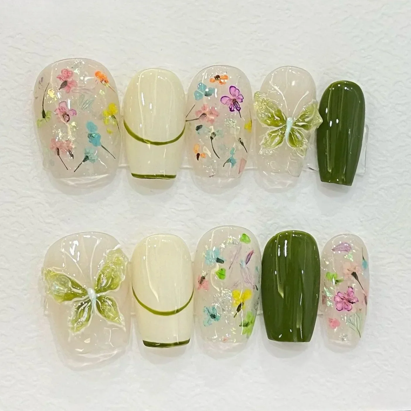 10Pcs Green Handmade Press on Nails Full Cover Flower Design French Ballerina Four-leaf Clover Artificial False Nails Nail Tips